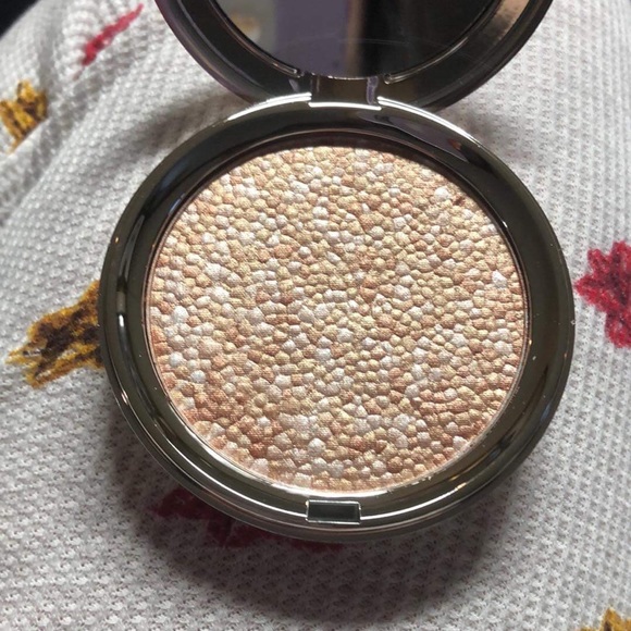 Ciate highlighter - Picture 2 of 2